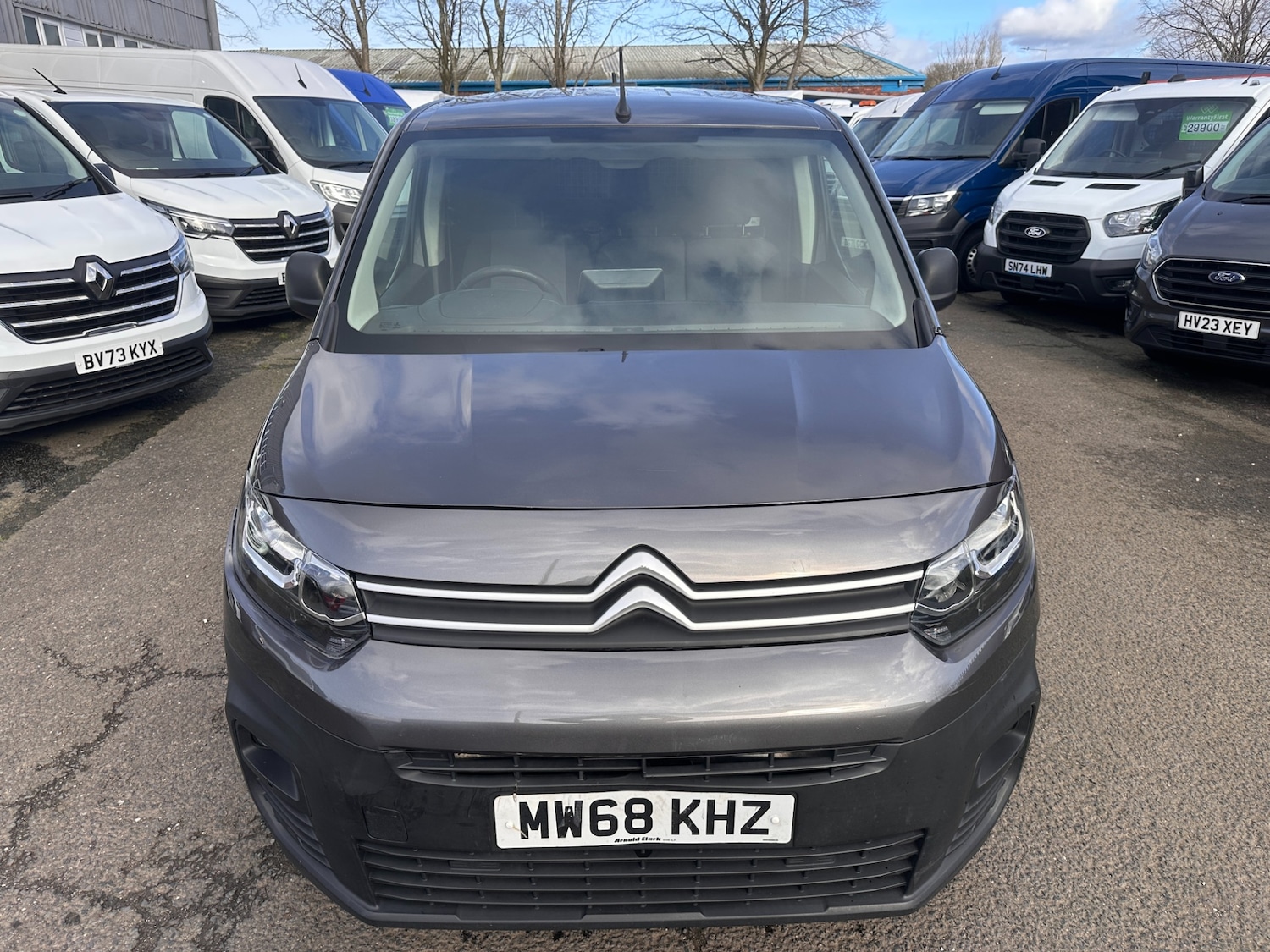 Used Citroen Berlingo 2018 for sale - 77555639: Photo 5
