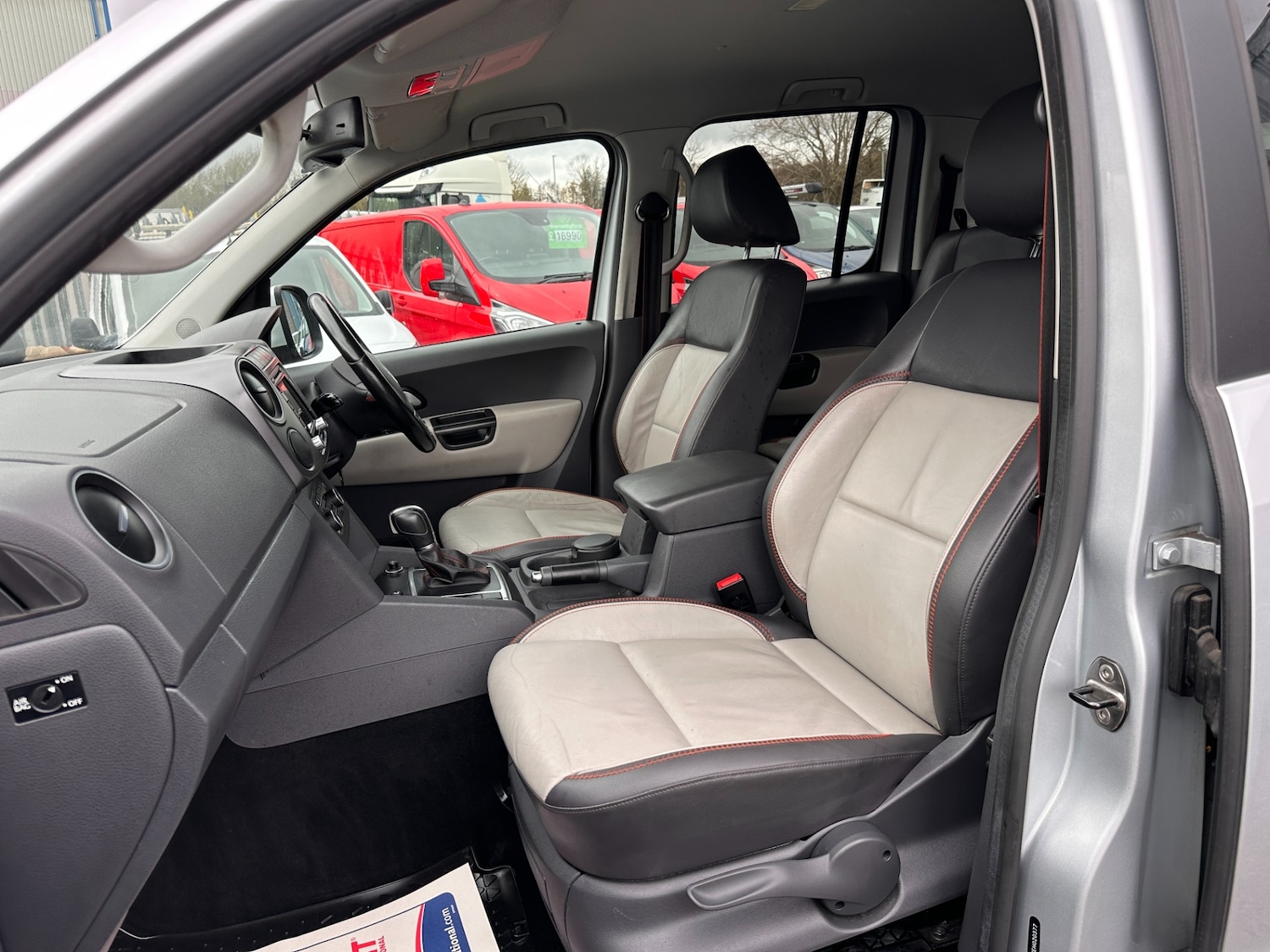 Used Volkswagen Amarok 2014 for sale - 77845433: Photo 27