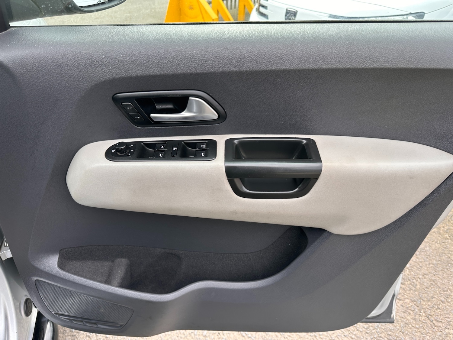 Used Volkswagen Amarok 2014 for sale - 77845433: Photo 31