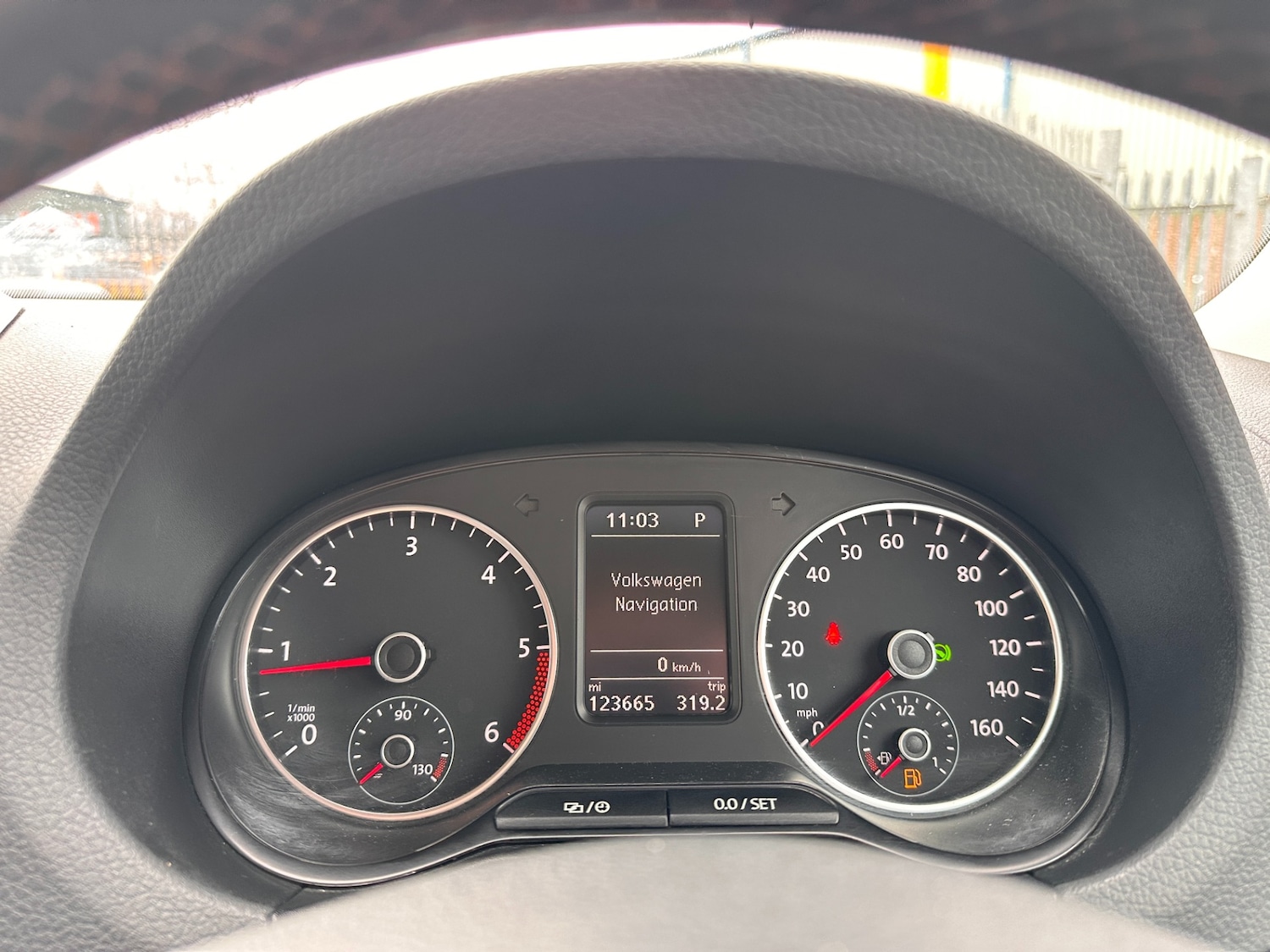 Used Volkswagen Amarok 2014 for sale - 77845433: Photo 39