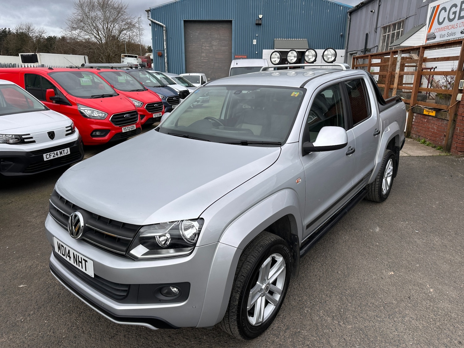 Used Volkswagen Amarok 2014 for sale - 77845433: Photo 4