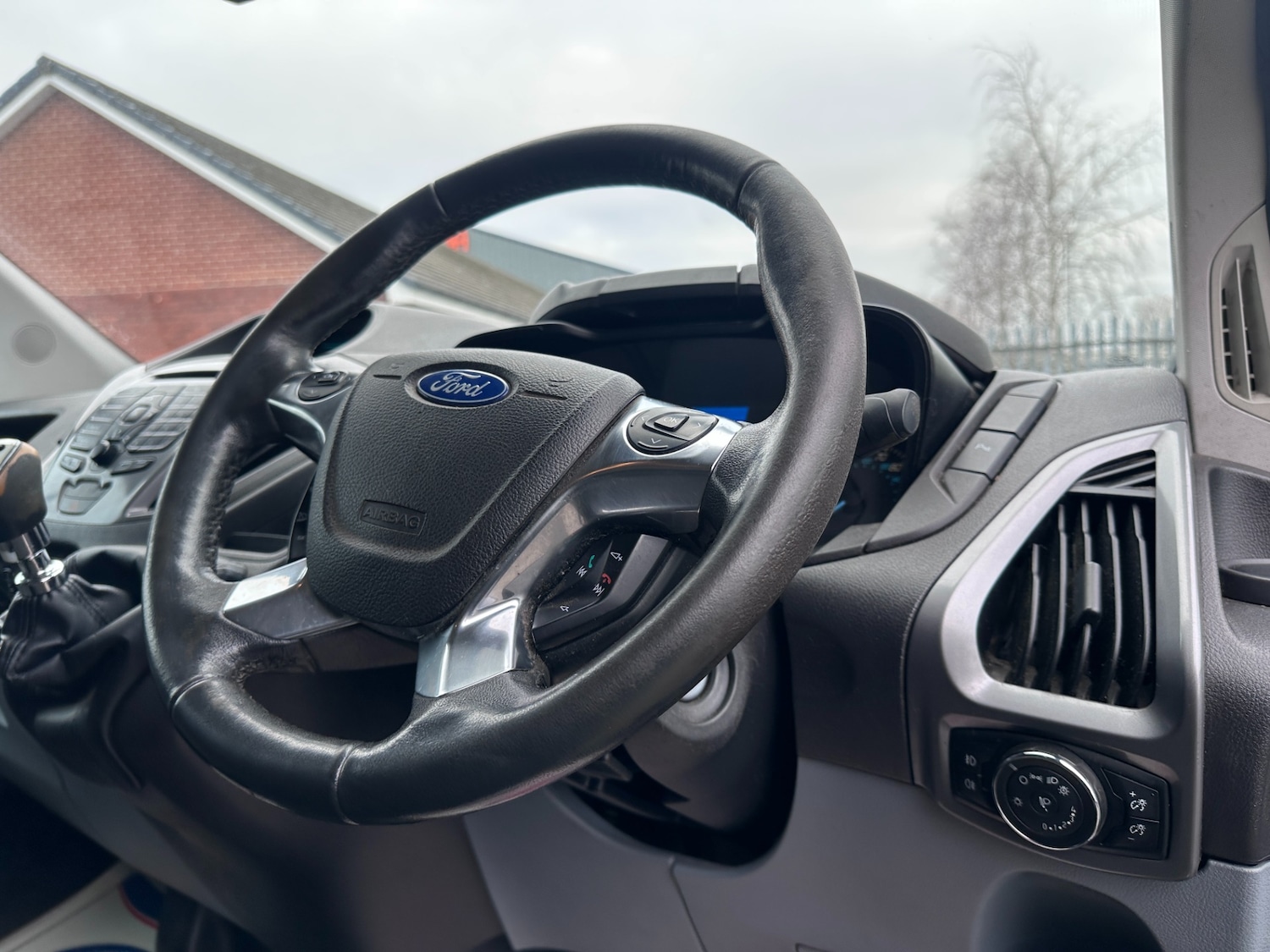 Used Ford Transit Custom 2015 for sale - 77058736: Photo 22