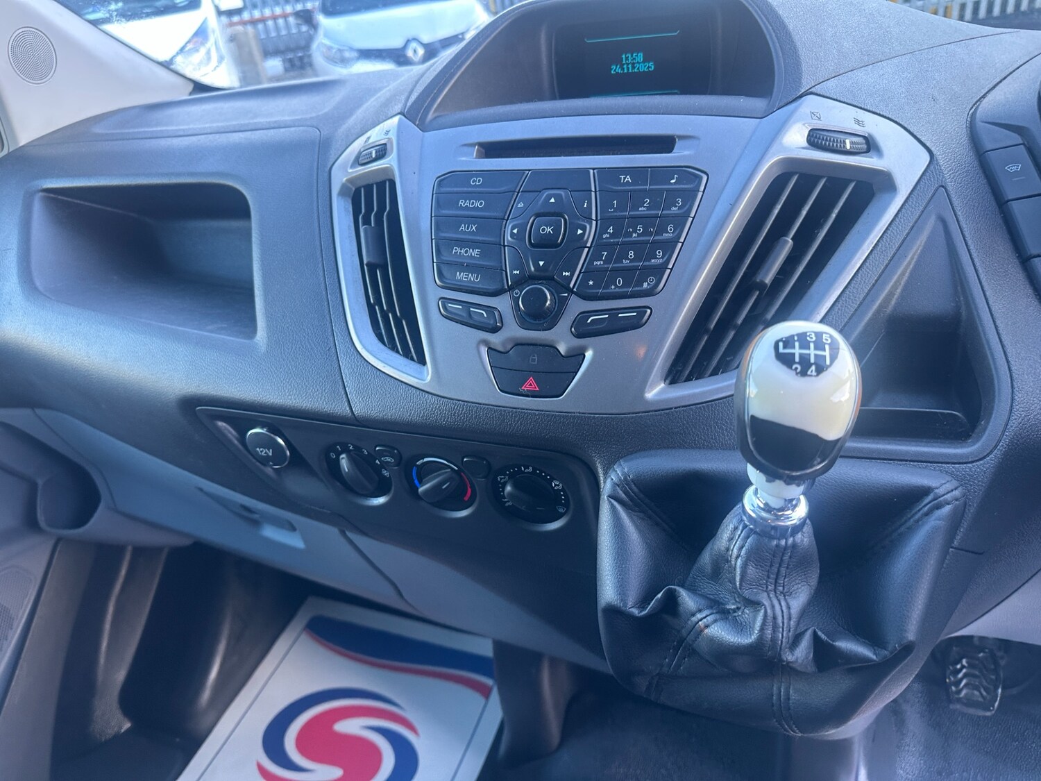 Used Ford Transit Custom 2015 for sale - 77058736: Photo 24