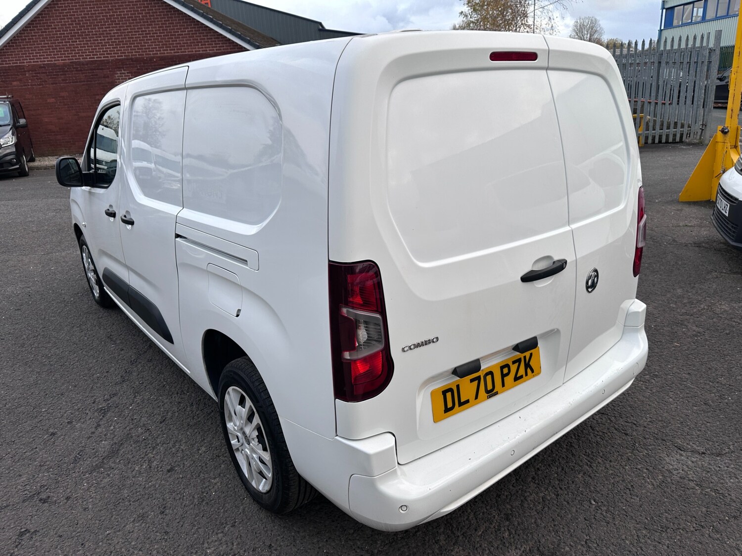 Used Vauxhall Combo 2020 for sale - 76554386: Photo 28