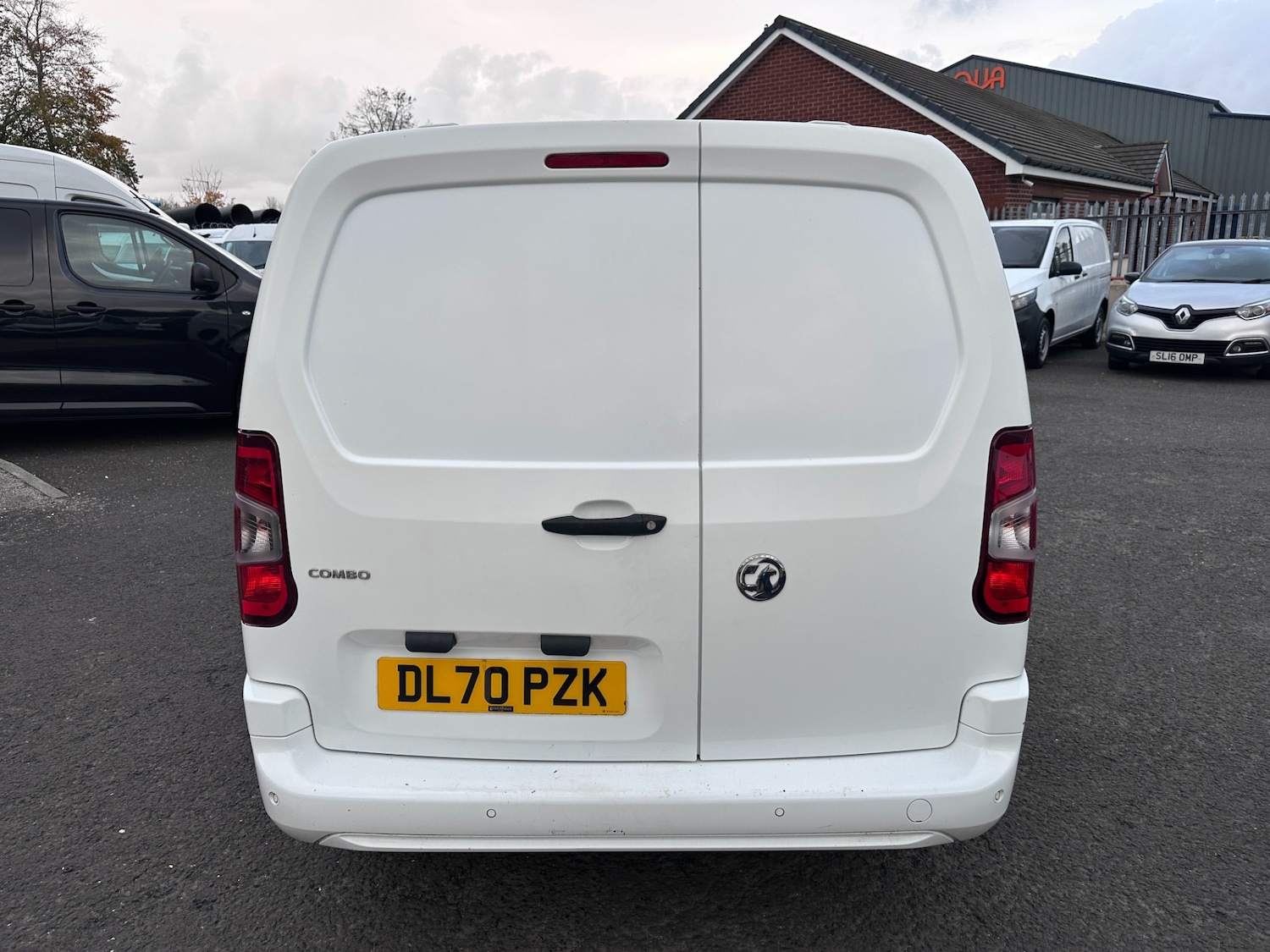 Used Vauxhall Combo 2020 for sale - 76554386: Photo 8