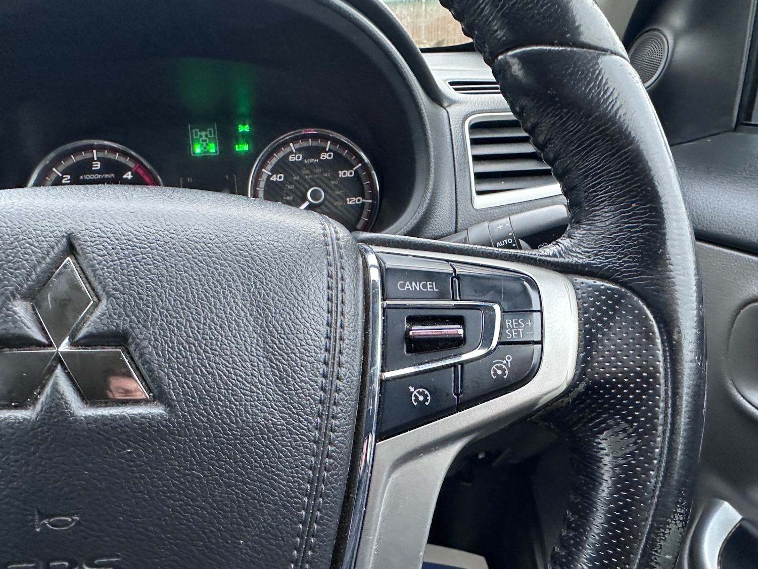 Used Mitsubishi L200 2019 for sale - 77055142: Photo 30