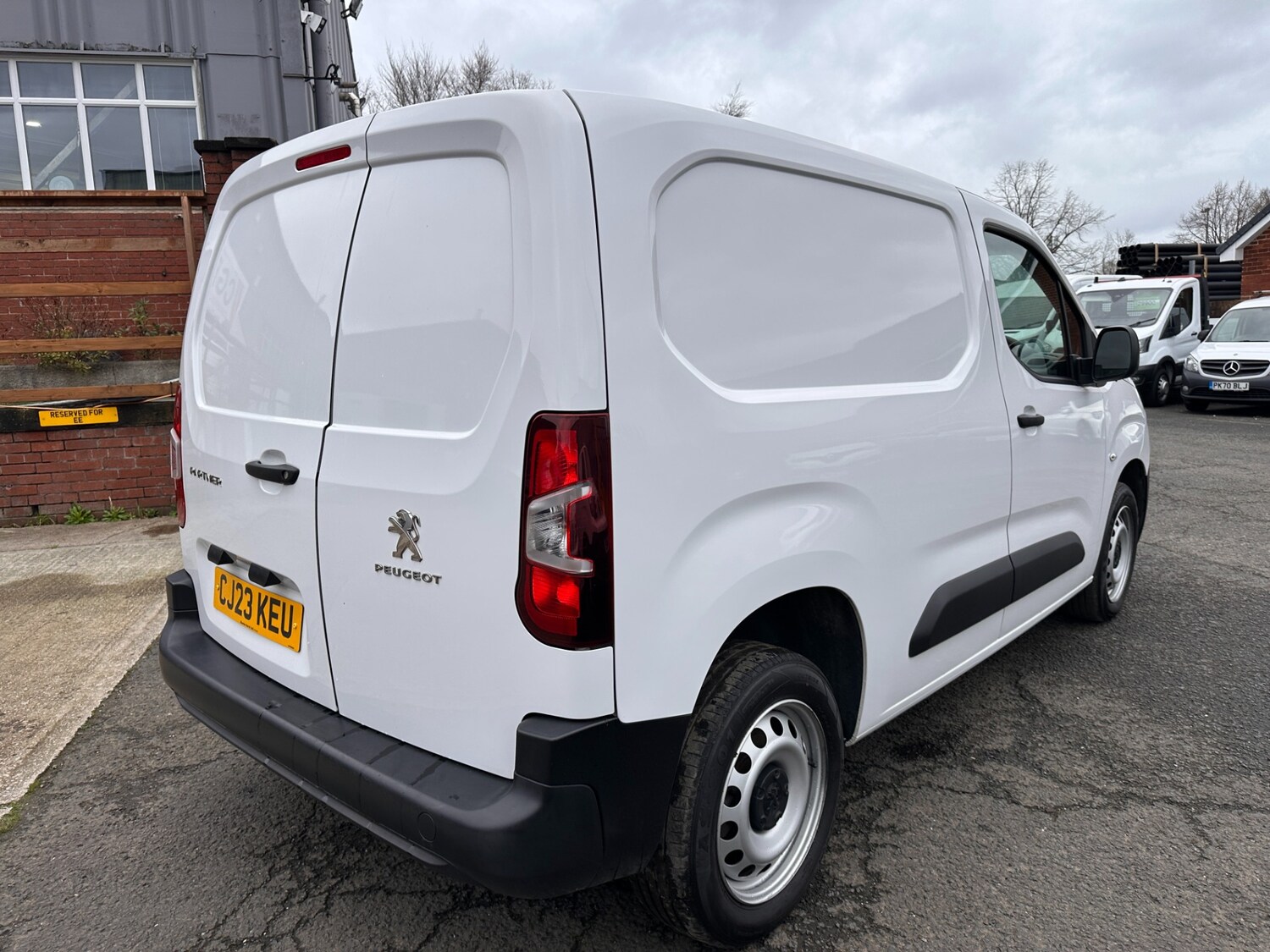 Used Peugeot Partner 2023 for sale - 77901734: Photo 7