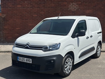 Used Citroen Berlingo 2020 for sale - 79016801: Photo
