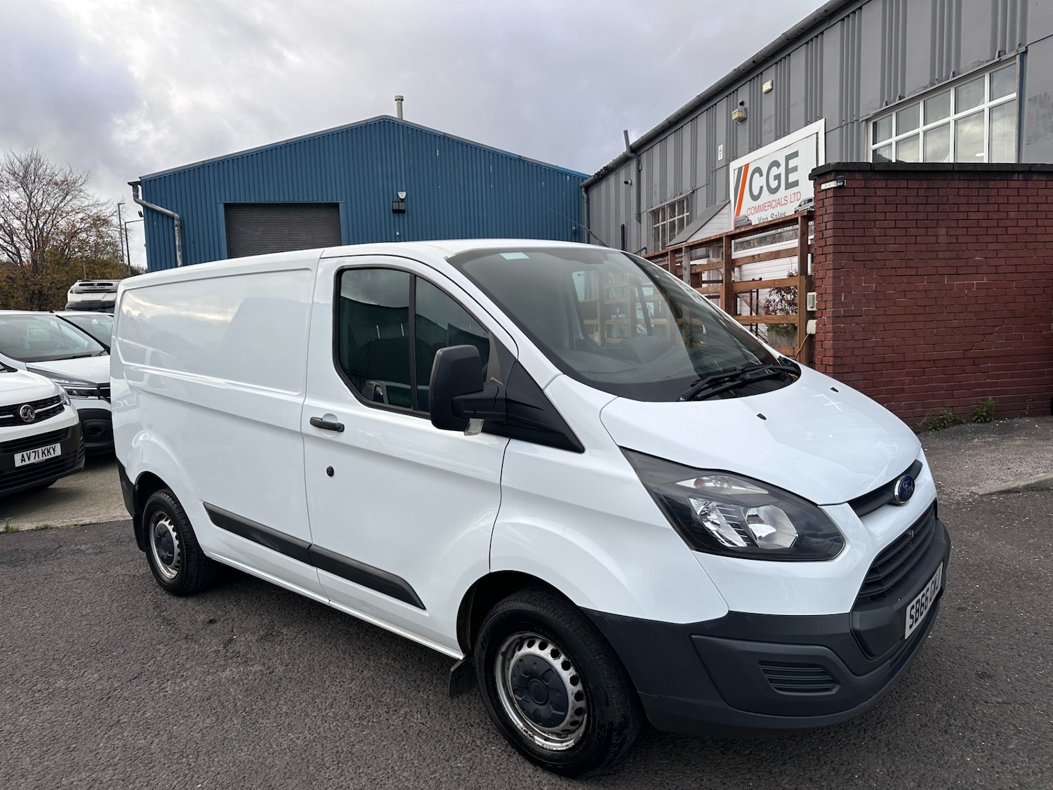 Used Ford Transit Custom 2016 for sale - 76444557: Photo 2