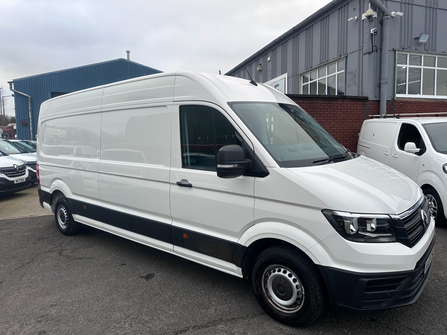 Used Volkswagen Crafter 2019 for sale - 77036207: Photo 2