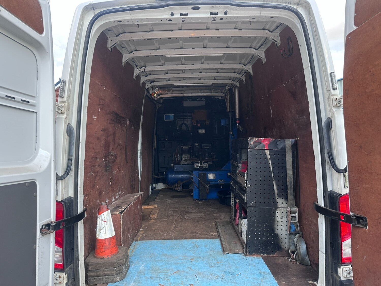 Vehicle 19