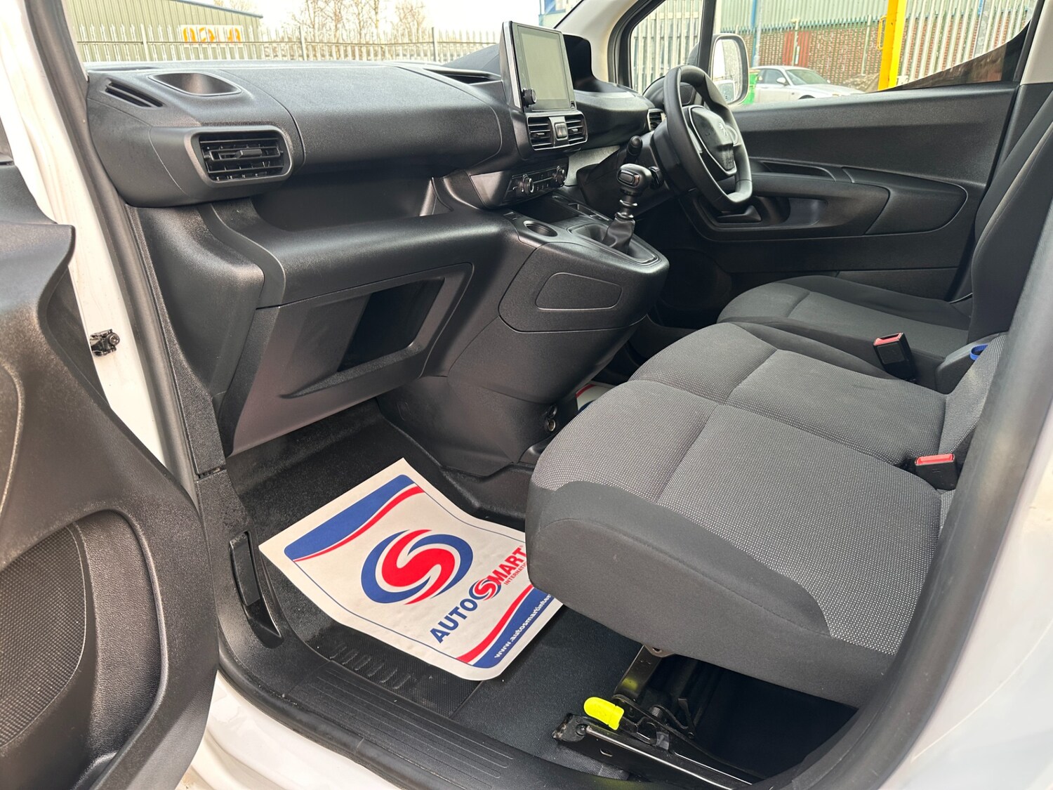 Used Peugeot Partner 2023 for sale - 78078562: Photo 15