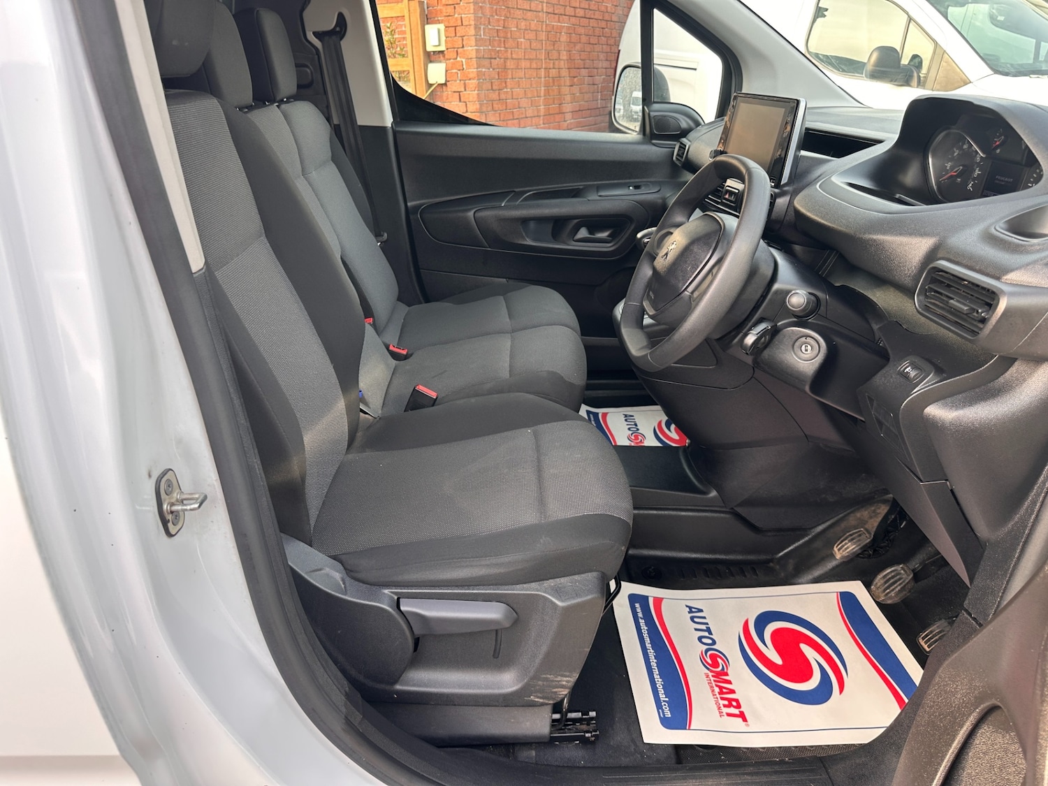 Used Peugeot Partner 2023 for sale - 78078562: Photo 19