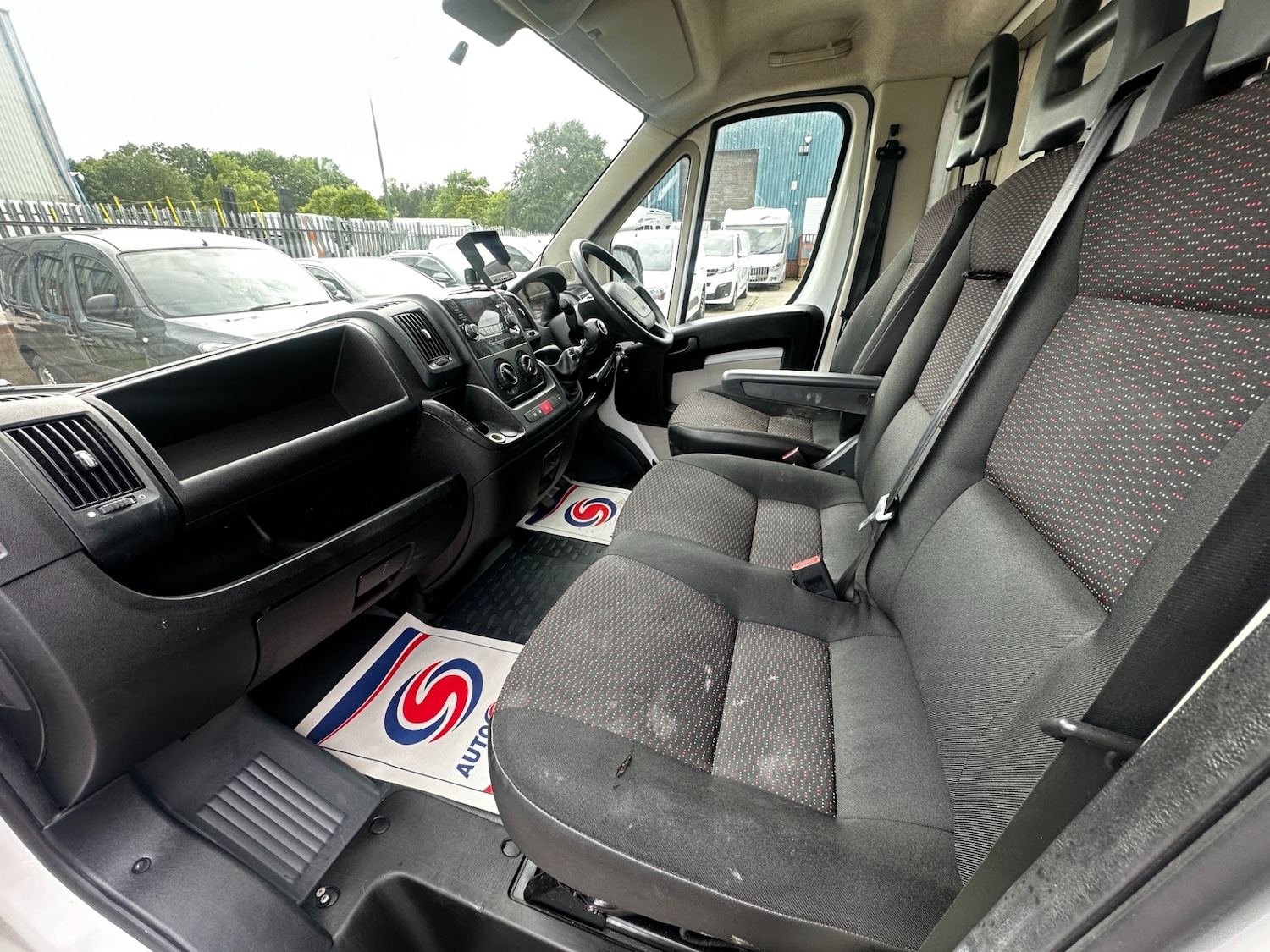 Used Peugeot Boxer 2019 for sale - 74753832: Photo 32