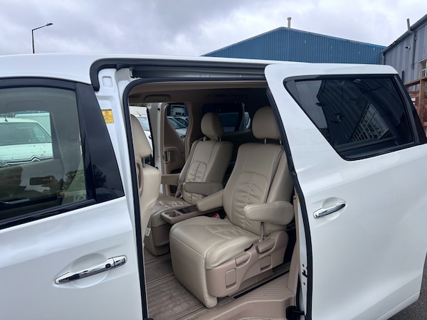 Used Toyota Alphard 2025 for sale - 76320798: Photo 11