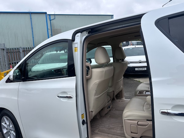 Used Toyota Alphard 2025 for sale - 76320798: Photo 15