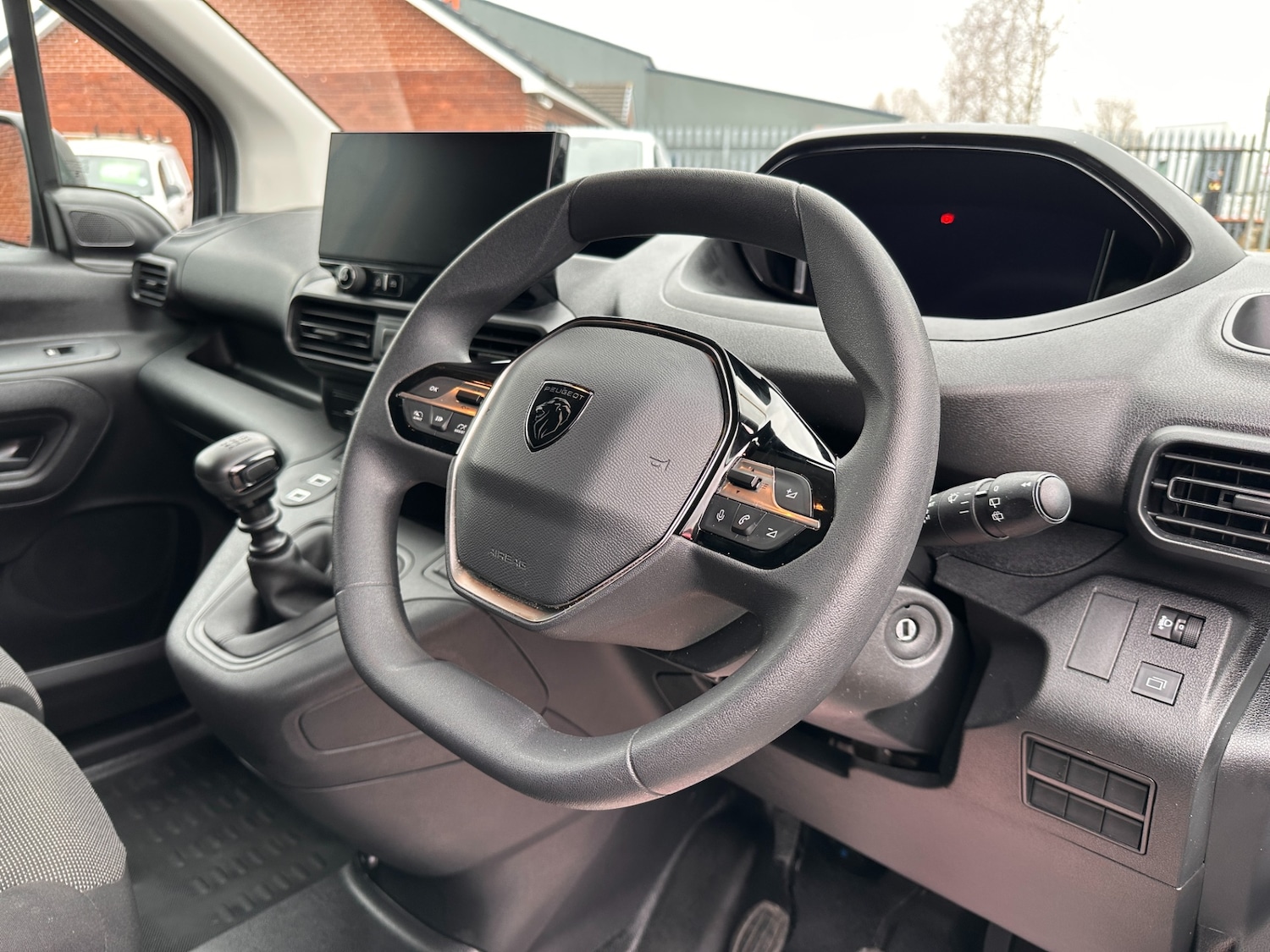 Used Peugeot Partner 2024 for sale - 77803225: Photo 35