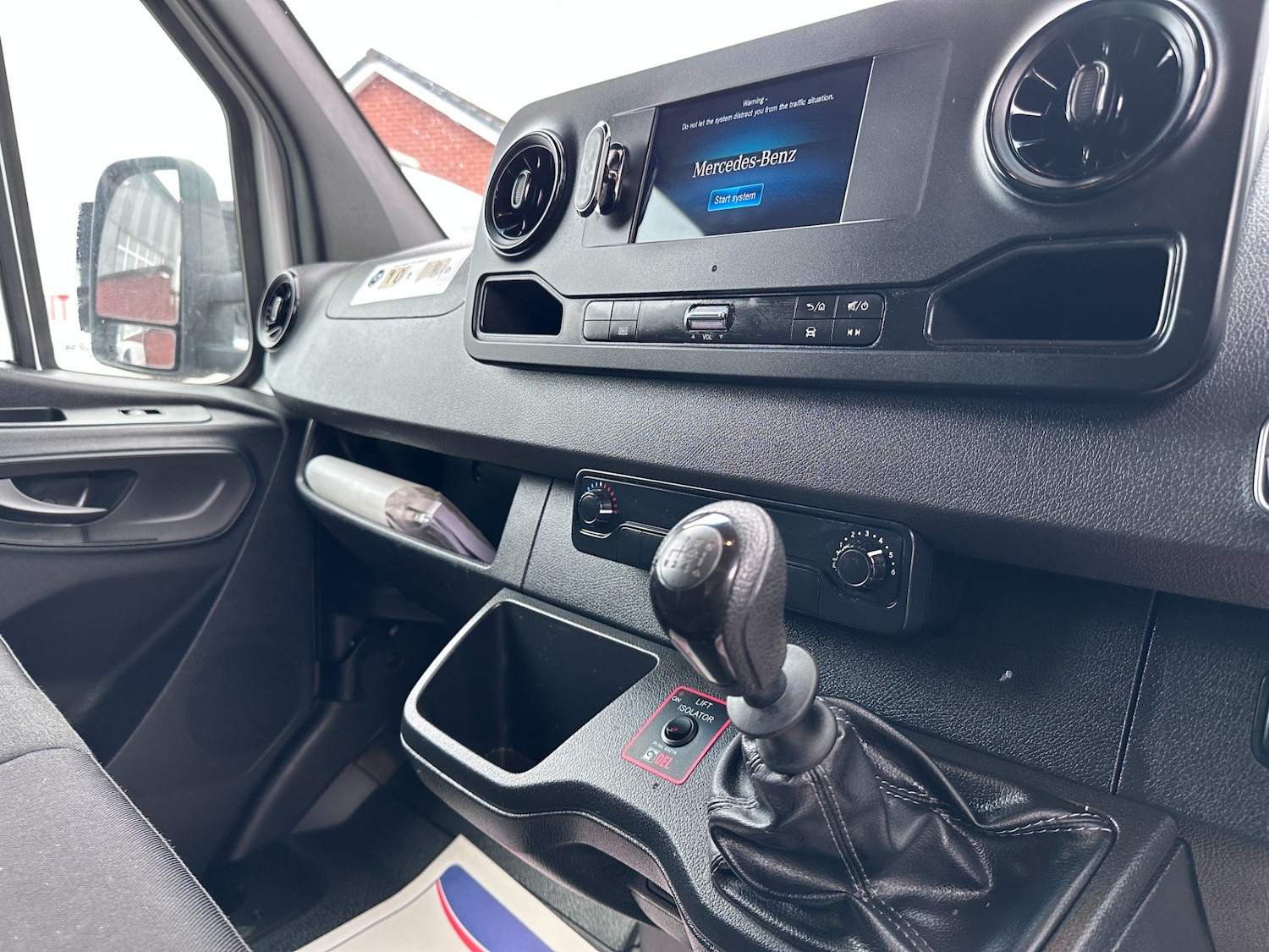 Used Mercedes-Benz Sprinter 2023 for sale - 77311418: Photo 21