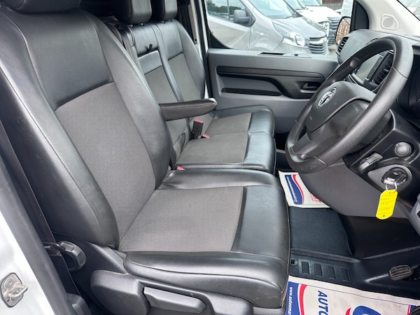 Used Vauxhall Vivaro 2021 for sale - 76008782: Photo 18
