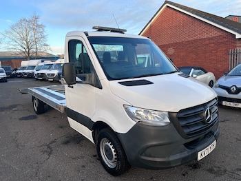Mercedes-Benz Sprinter feature image