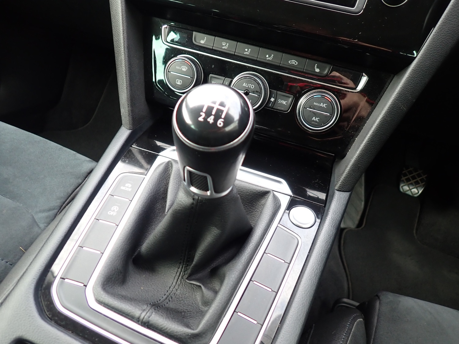 Used Volkswagen Passat 2015 for sale - 76193852: Photo 12