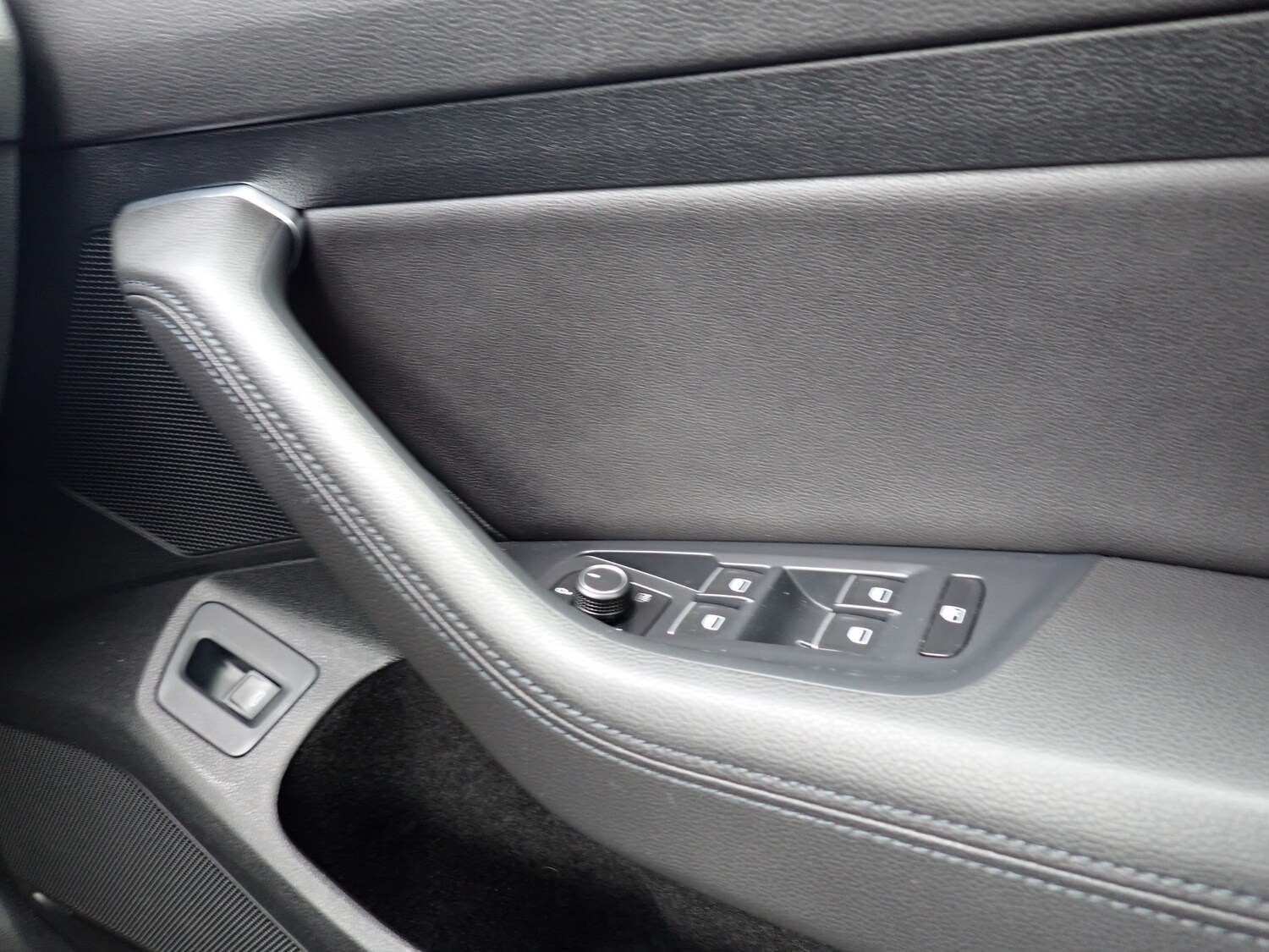 Used Volkswagen Passat 2015 for sale - 76193852: Photo 22