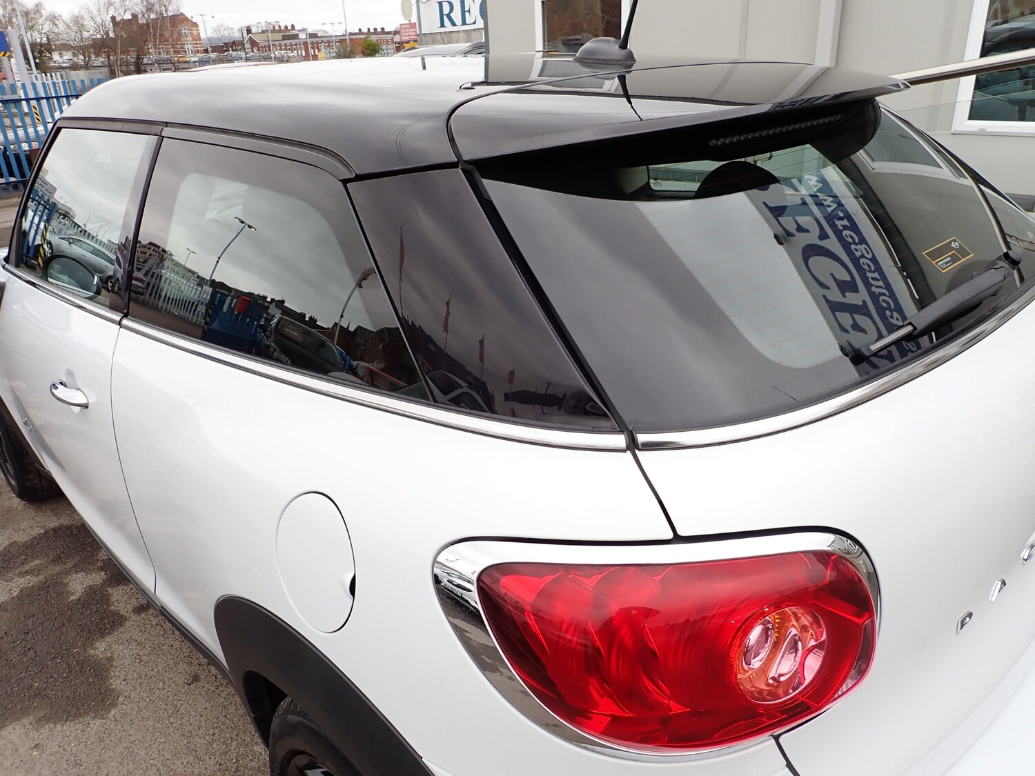 Vehicle 29