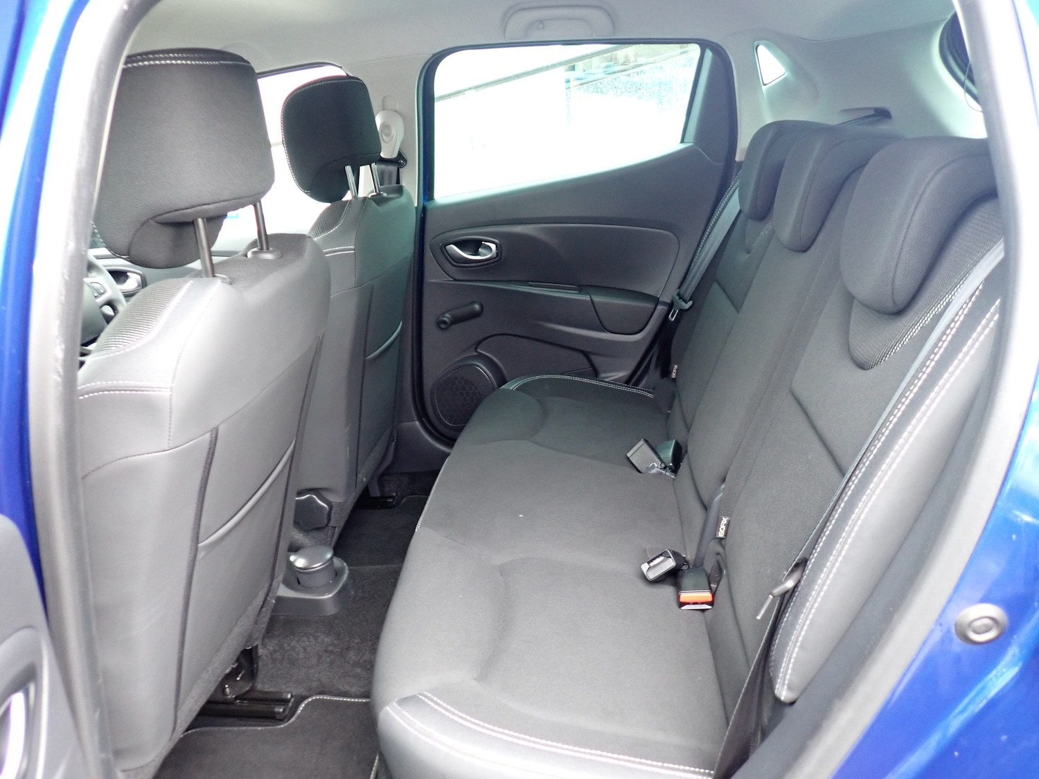 Used Renault Clio 2019 for sale - 77436232: Photo 4