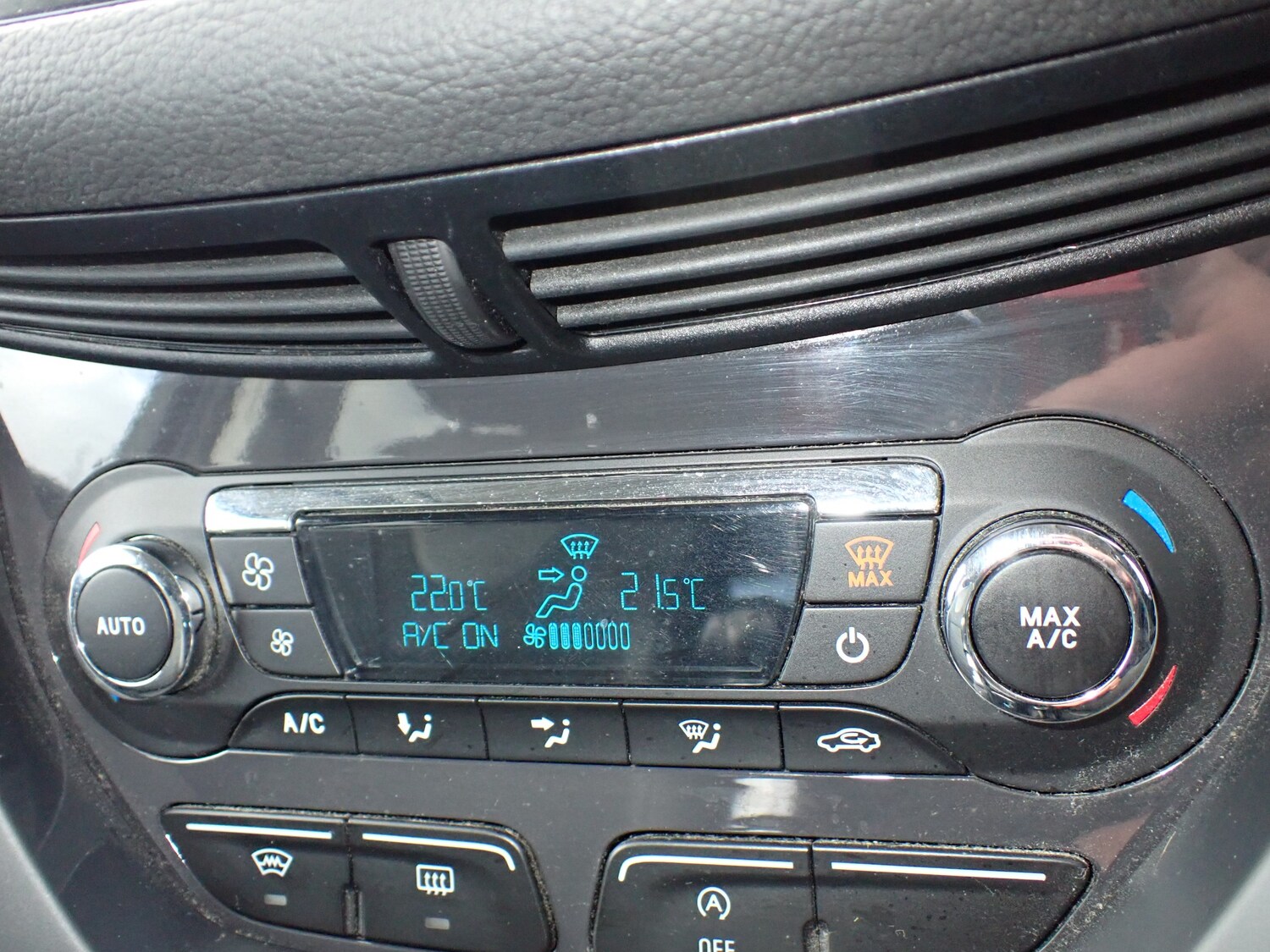 Used Ford Kuga 2015 for sale - 78064990: Photo 20