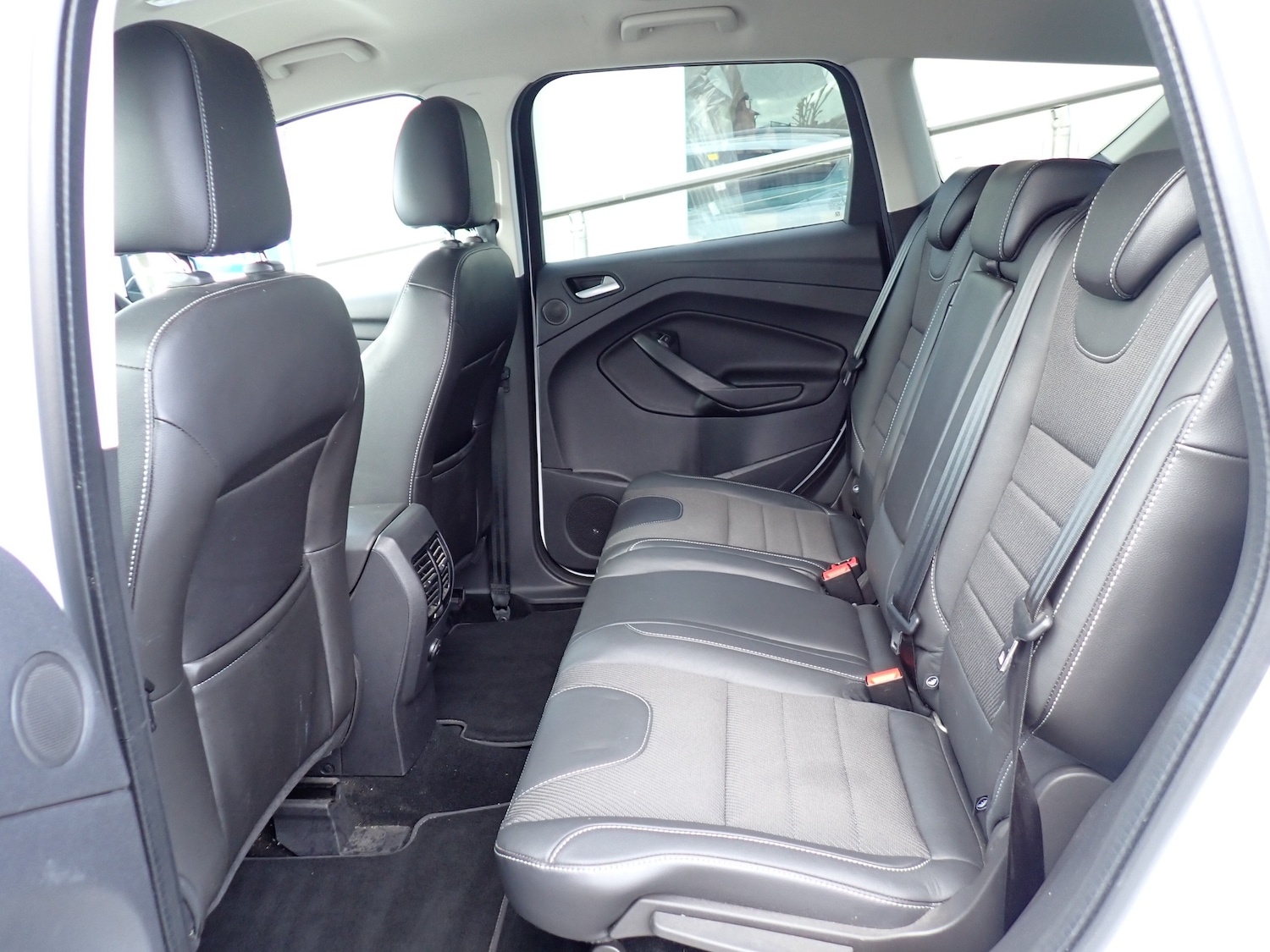 Used Ford Kuga 2015 for sale - 78064990: Photo 4