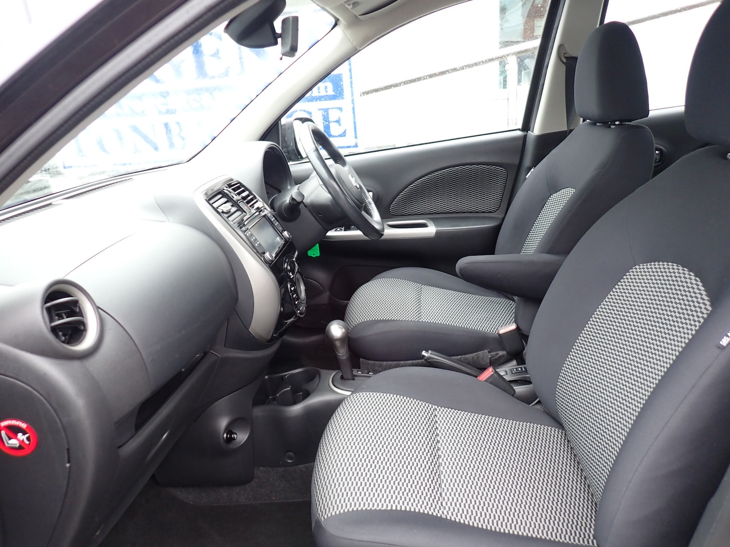 Used Nissan Micra 2015 for sale - 76807779: Photo 3