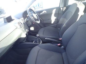 Used Audi A1 2013 for sale - 77080099: Photo