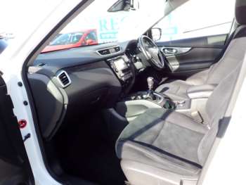 Used Nissan X-Trail 2017 for sale - 73900116: Photo