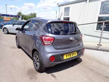 Used Hyundai i10 2018 for sale - 75095955: Photo