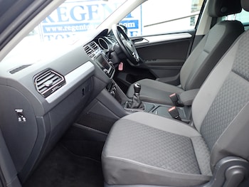 Used Volkswagen Tiguan 2017 for sale - 77570902: Photo