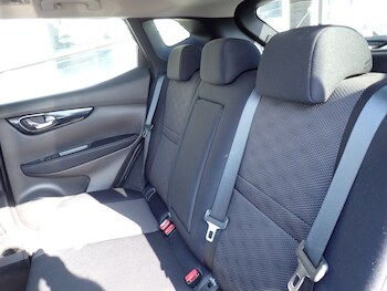 Used Nissan Qashqai 2015 for sale - 77692047: Photo