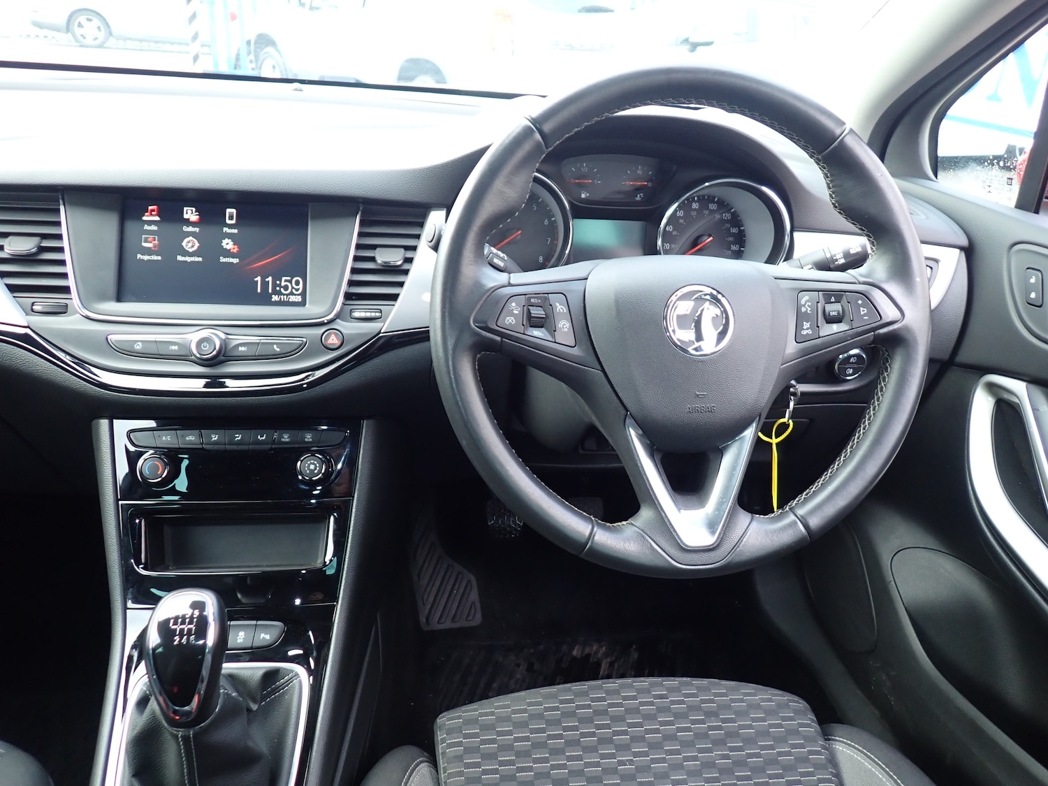 Used Vauxhall Astra 2020 for sale - 76412660: Photo 2