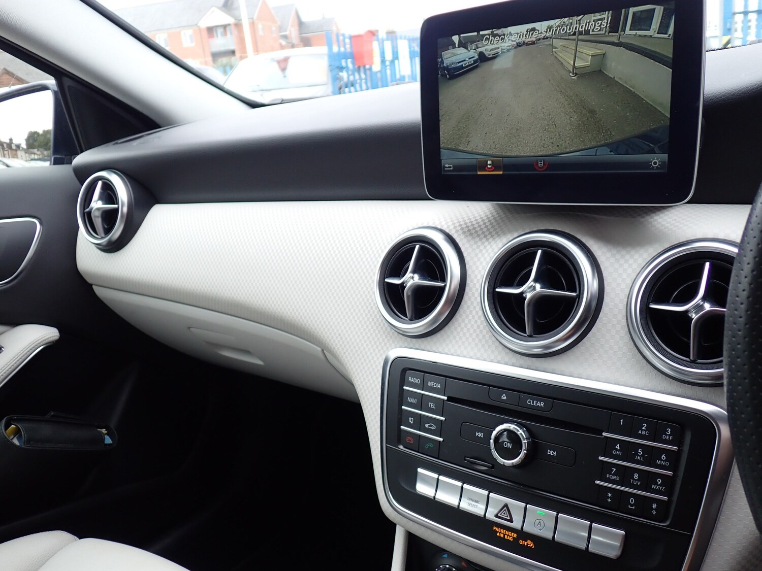 Used Mercedes-Benz A-Class 2017 for sale - 76040561: Photo 25