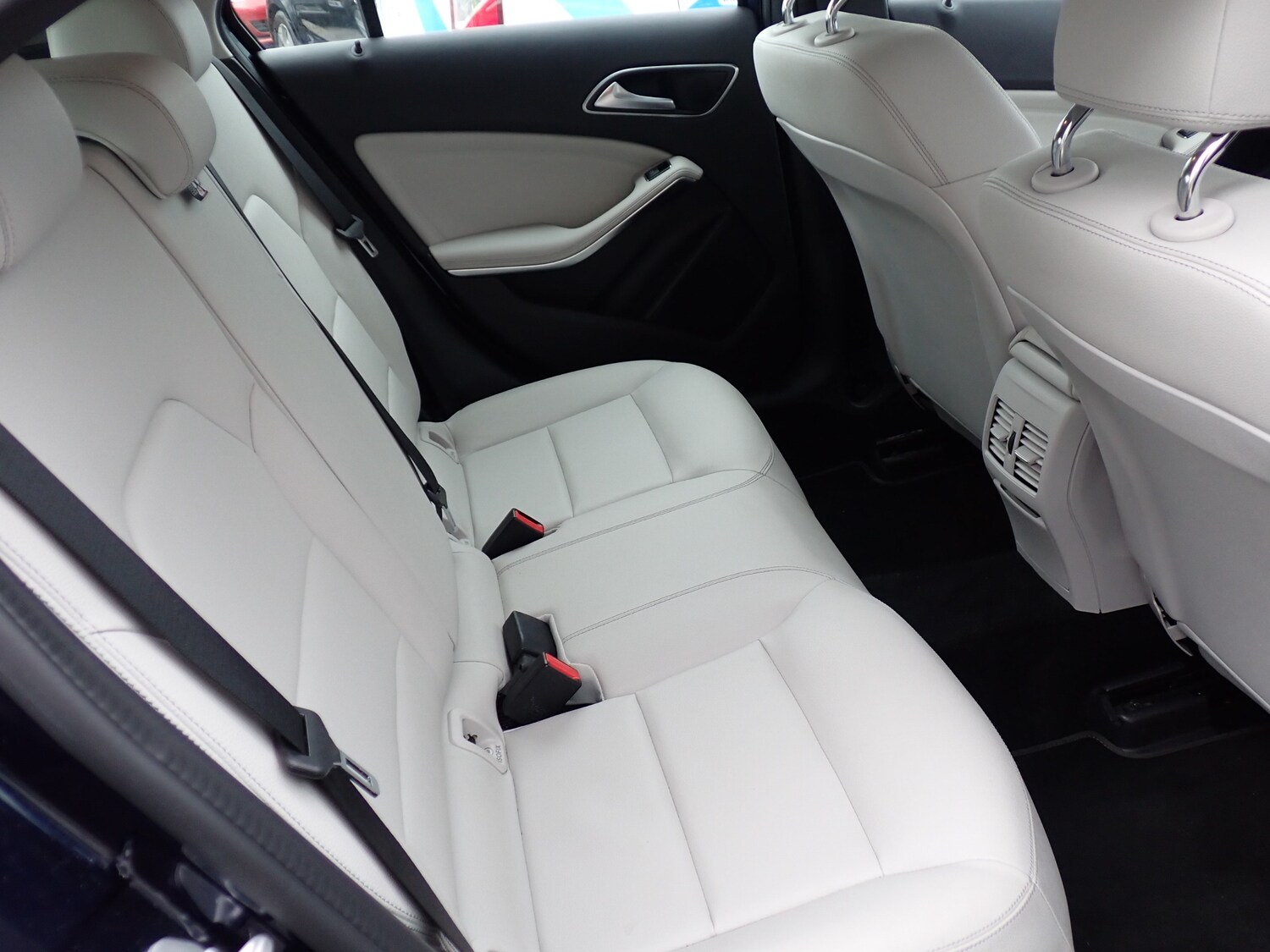 Used Mercedes-Benz A-Class 2017 for sale - 76040561: Photo 27