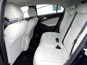 Used Mercedes-Benz A-Class 2017 for sale - 76040561: Photo 4