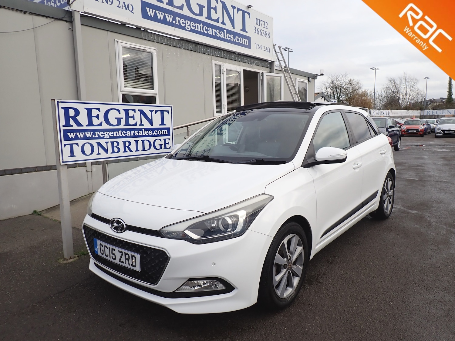 Used Hyundai i20 2015 for sale - 76949809: Photo 1