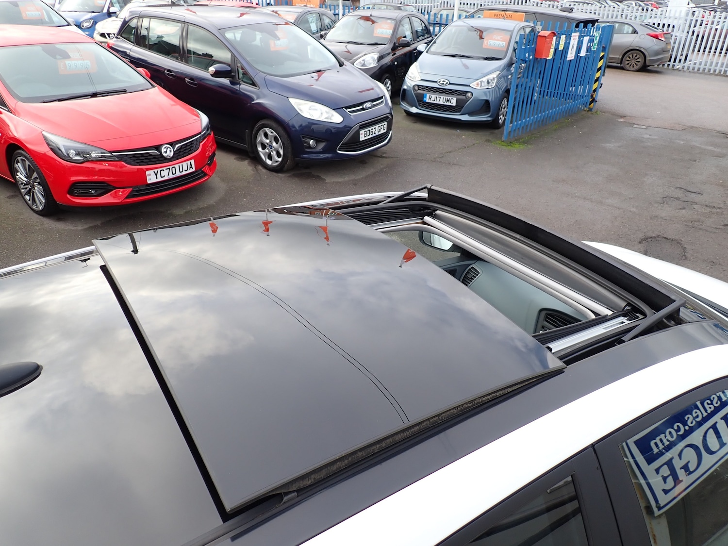 Used Hyundai i20 2015 for sale - 76949809: Photo 11