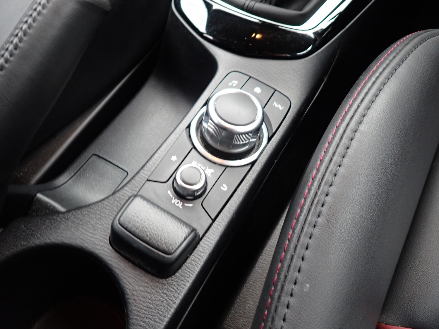 Used Mazda CX-3 2018 for sale - 76693550: Photo 17