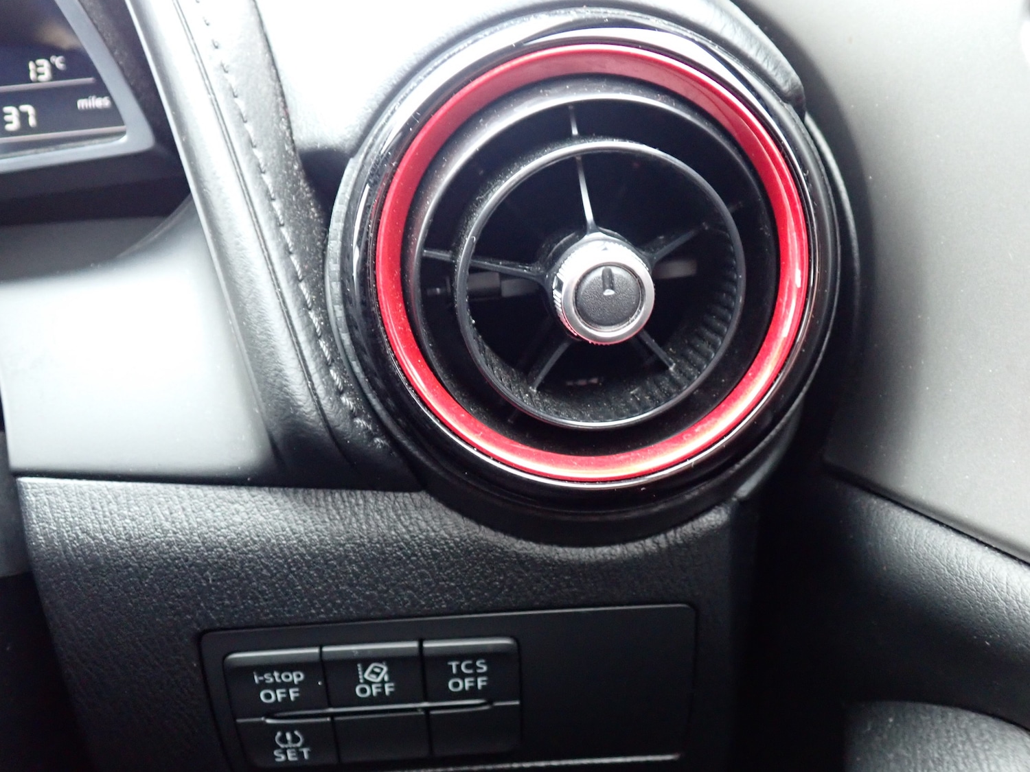 Used Mazda CX-3 2018 for sale - 76693550: Photo 26