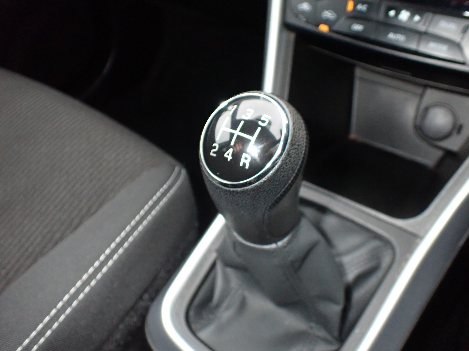 Used Suzuki SX4 2018 for sale - 76480839: Photo 11