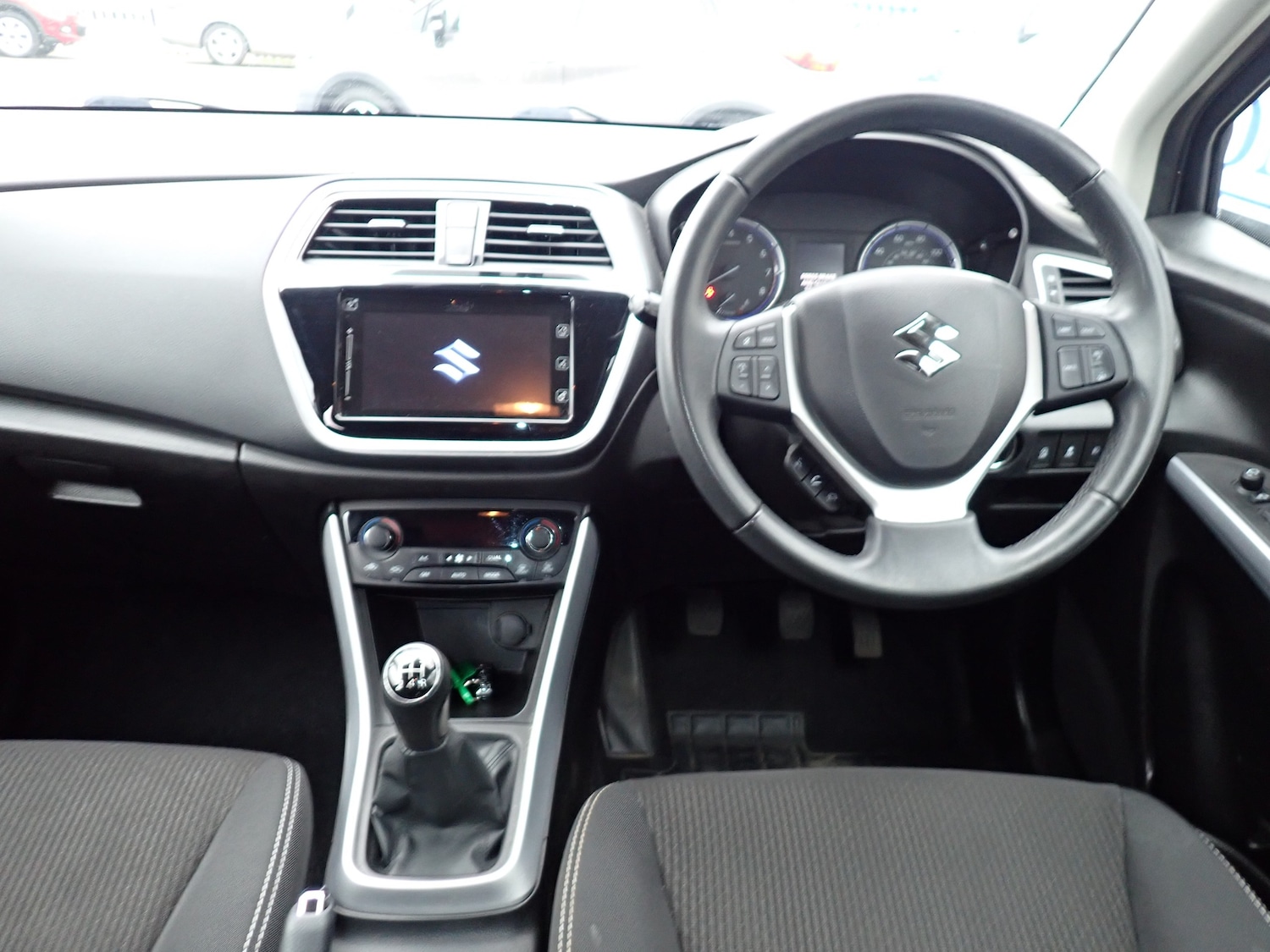 Used Suzuki SX4 2018 for sale - 76480839: Photo 2