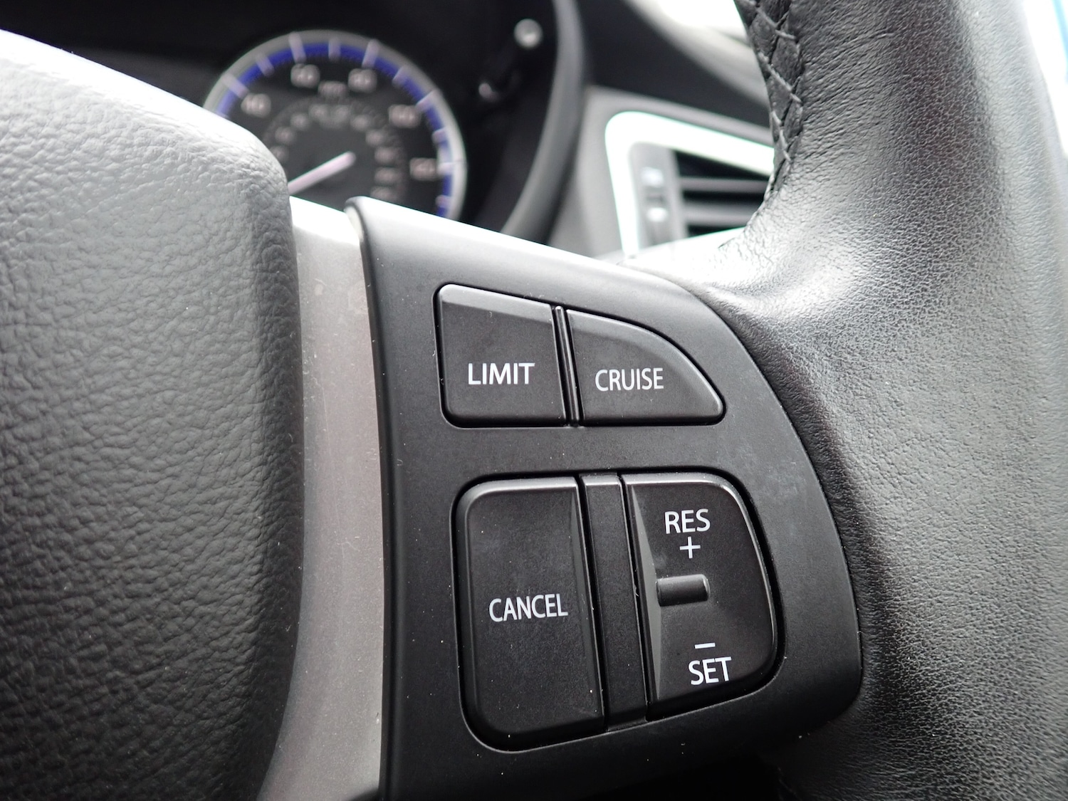 Used Suzuki SX4 2018 for sale - 76480839: Photo 20