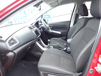 Used Suzuki SX4 2018 for sale - 76480839: Photo