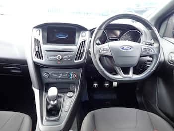 Used Ford Focus 2017 for sale - 79673732: Photo