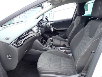 Used Vauxhall Astra 2017 for sale - 78064993: Photo